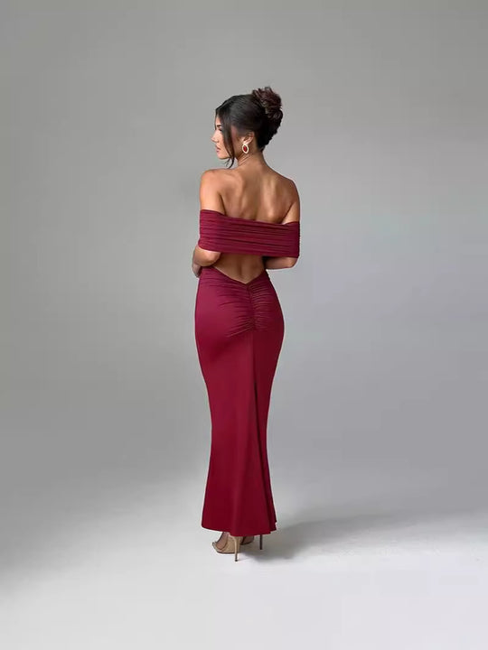 Damen Elegantes Abendkleid mit trägerlosem Design und gerafften Details EB
