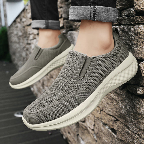 Damen Slip-On Sneakers mit ergonomischer Sohle und atmungsaktiver Obermaterialstruktur EB