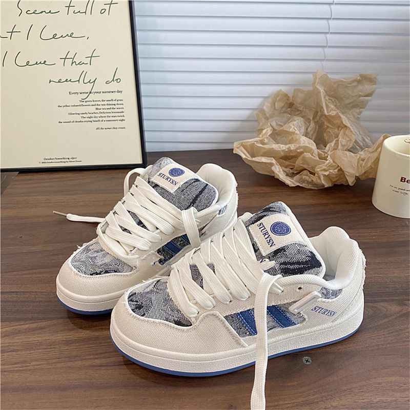 Damen modische Sneakers mit robustem Obermaterial und einzigartigem Design EB