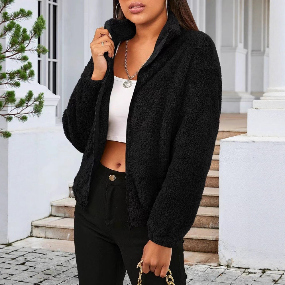 Damen Flauschige Fleecejacke mit hohem Kragen und seitlichen Taschen EB
