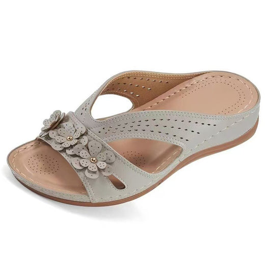 Damen bequeme und luftige Pantolette mit floralem Dekor EB