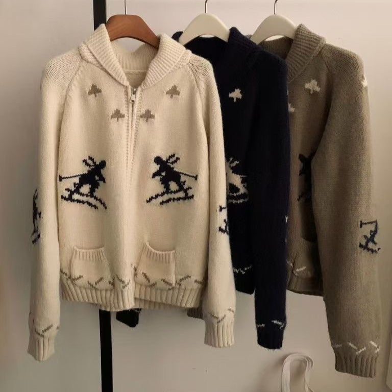 Damen Strickjacke mit Kapuze und sportlichem Muster EB