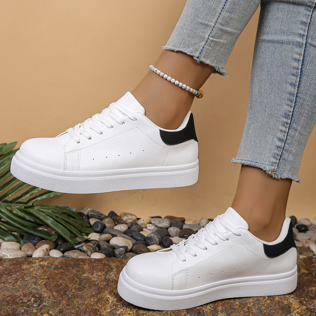 Damen Sneakers mit sportlichem Design und atmungsaktiver Sohle EB