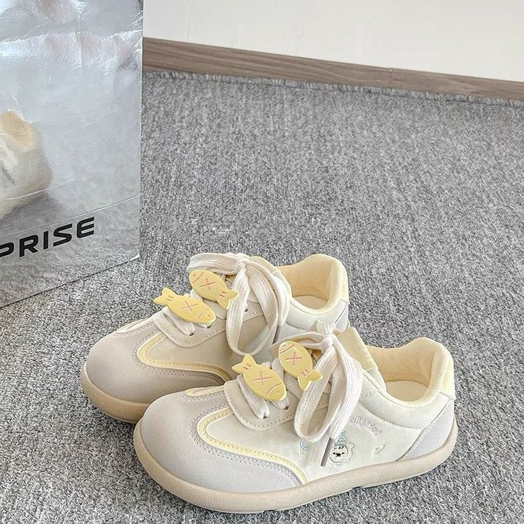 Damen Sportliche Sneakers mit einzigartigem Schnürsystem und attraktivem Design EB