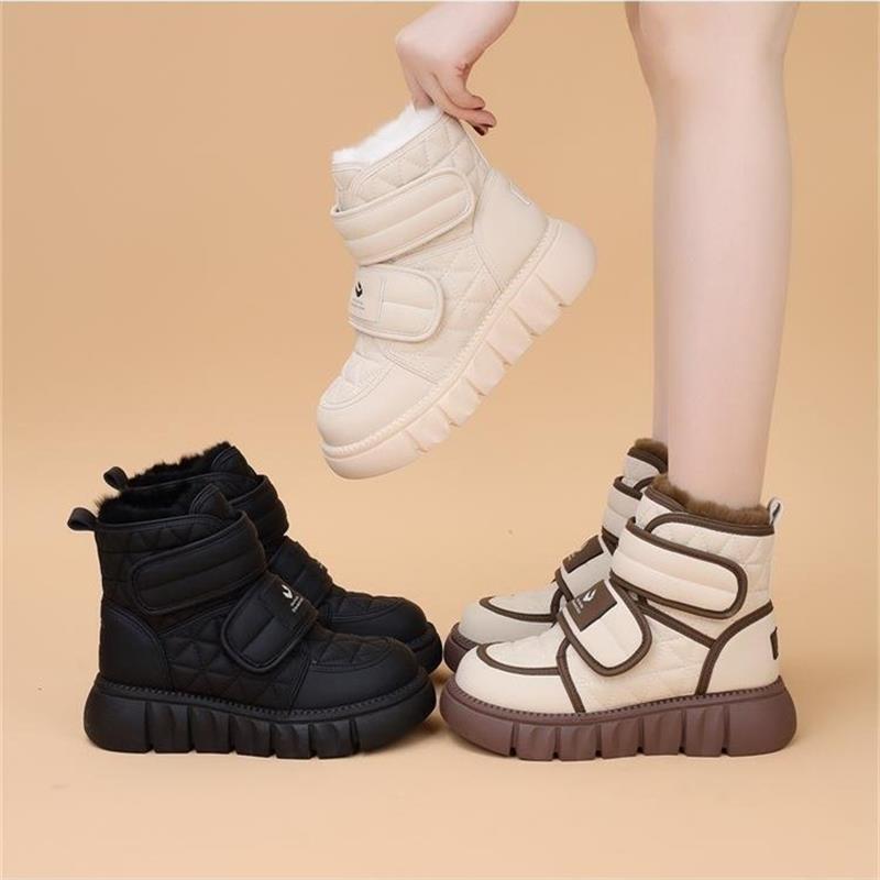 Damen Winterliche Sneaker Stiefel mit isolierendem Innenfutter und praktischem Klettverschluss EB