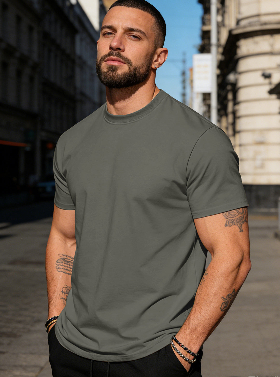 Herren nan körperbetontes hochwertiges Baumwollshirt mit Rundhalsausschnitt EB