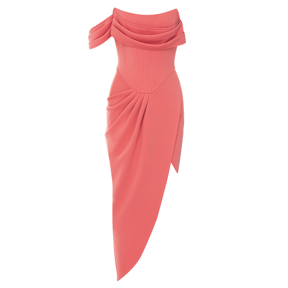 Damen Cocktailkleid mit asymmetrischem Schnitt und drapiertem Oberteil EB