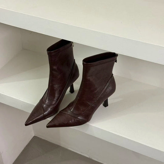 Damen Stiefeletten aus hochwertigem Leder mit elegantem Spitzenabsatz EB
