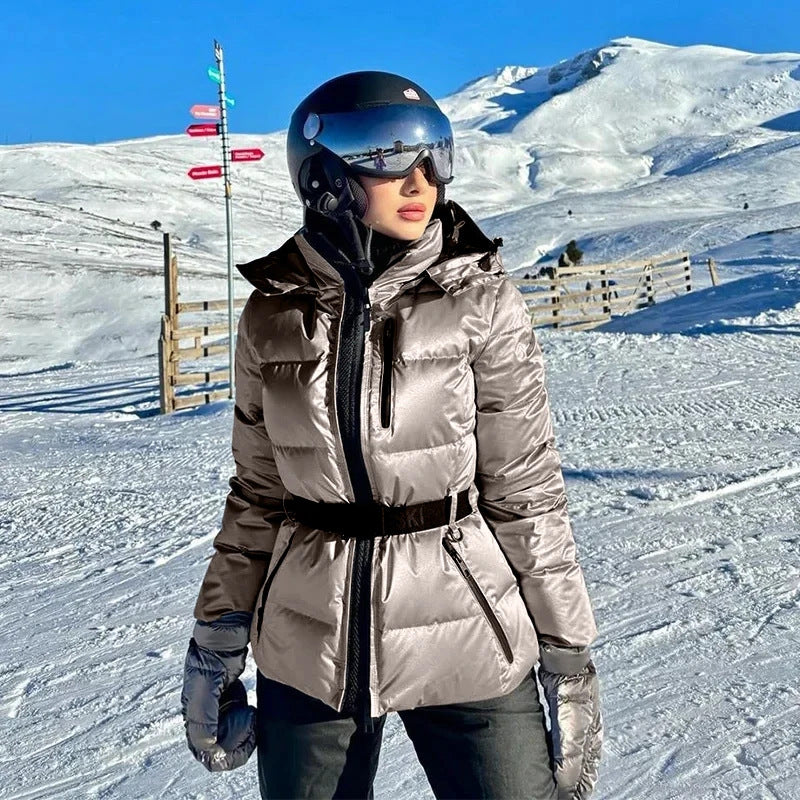 Damen warme Steppjacke mit abnehmbarer Kapuze und Taillengürtel EB