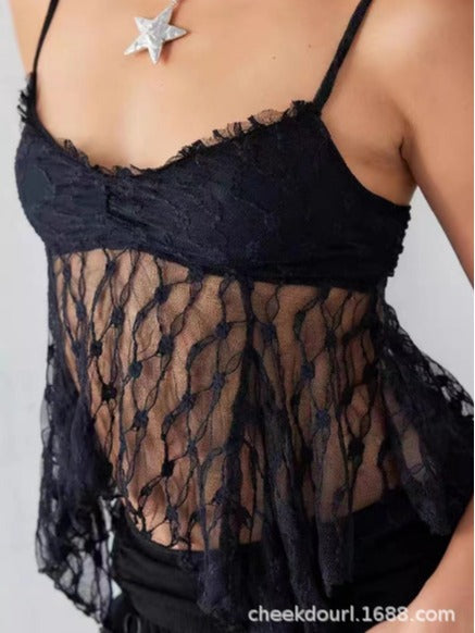 Damen Spitzentop mit transparenten Details und feinen Trägern EB