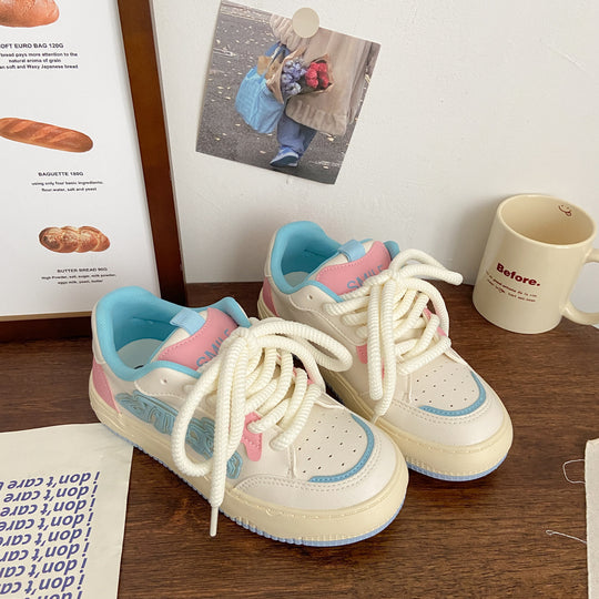 Damen Sneaker mit trendigem Design und komfortabler Polsterung EB