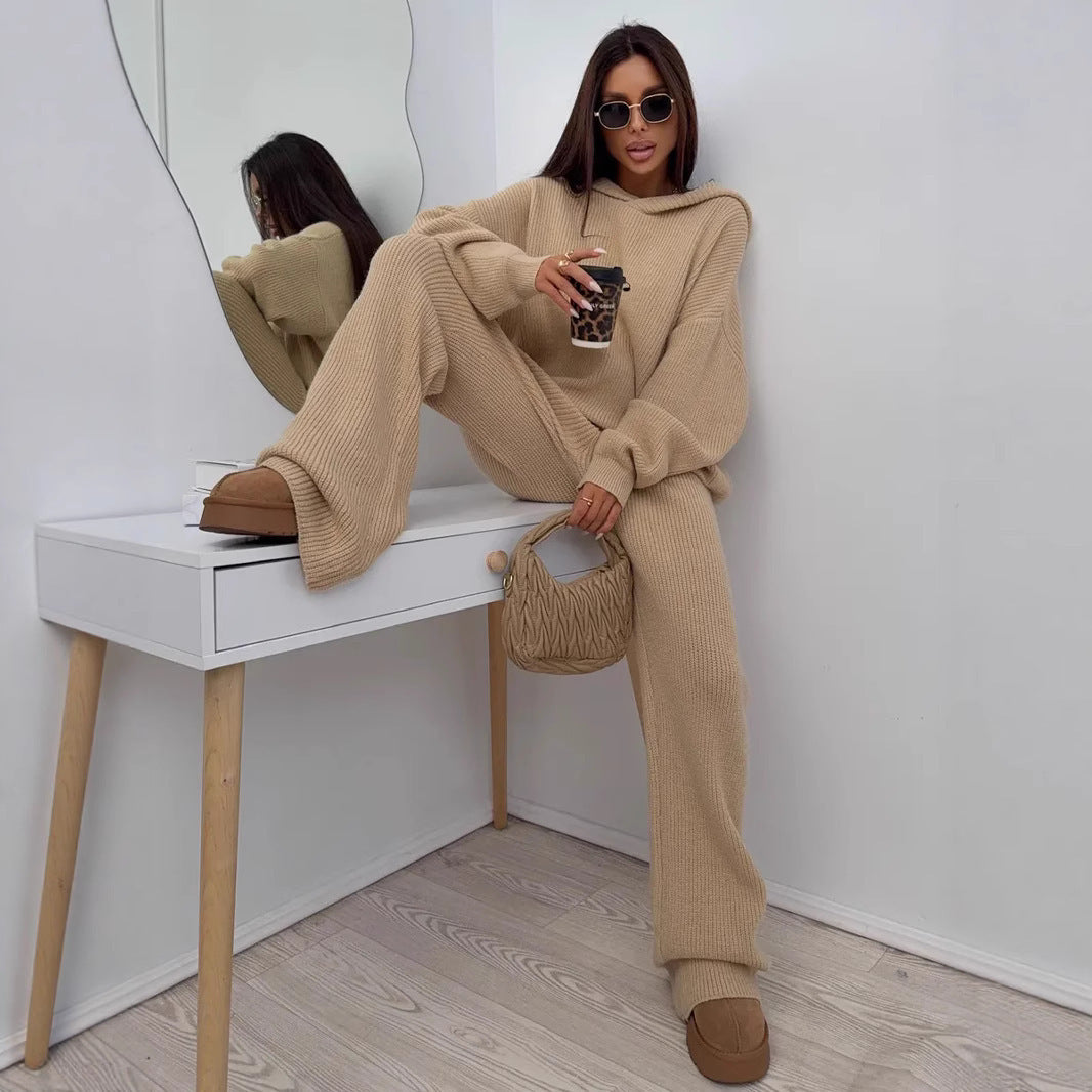 Damen elegantes kaschmirähnliches Strick-Set mit asymmetrischem Wasserfallkragen und fließender Palazzo-Strickhose Eichborn Berlin