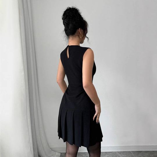 Damen Plissiertes Minikleid mit figurbetonter Silhouette EB