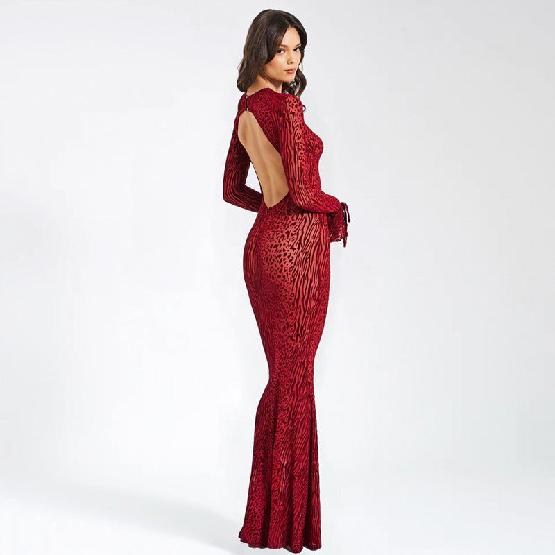 Damen Figurbetontes Maxikleid mit tierischem Muster und weiten Ärmeln EB