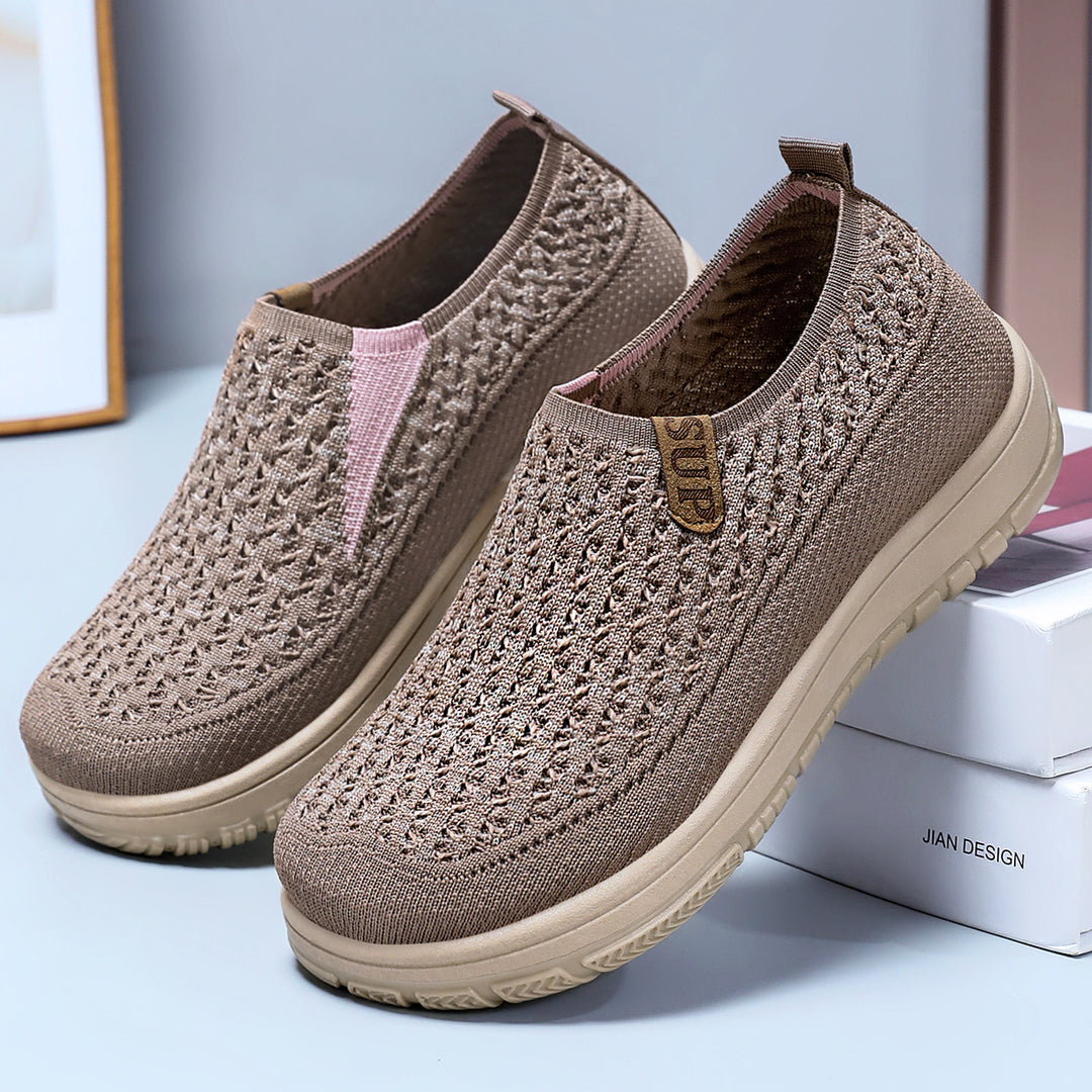 Damen Bequeme Slip-On Freizeitschuhe mit rutschfester Sohle und atmungsaktivem Obermaterial EB