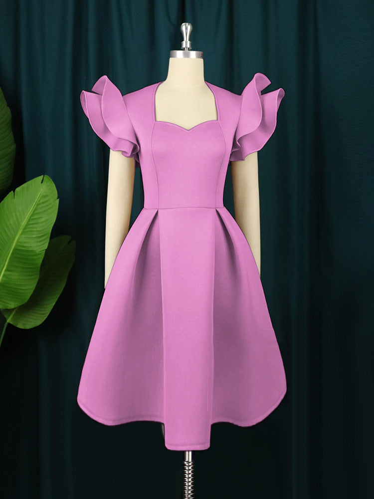 Damen elegantes Kleid mit voluminösen Rüschensäumen EB