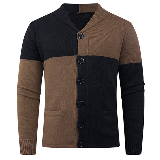 Herren Strickjacke mit modernem Zopfmuster und praktischen Taschen EB