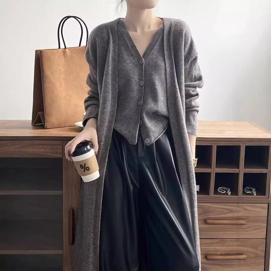 Damen Gemütliche Strickjacke mit offenem Schnitt und dekorativem Knopf EB
