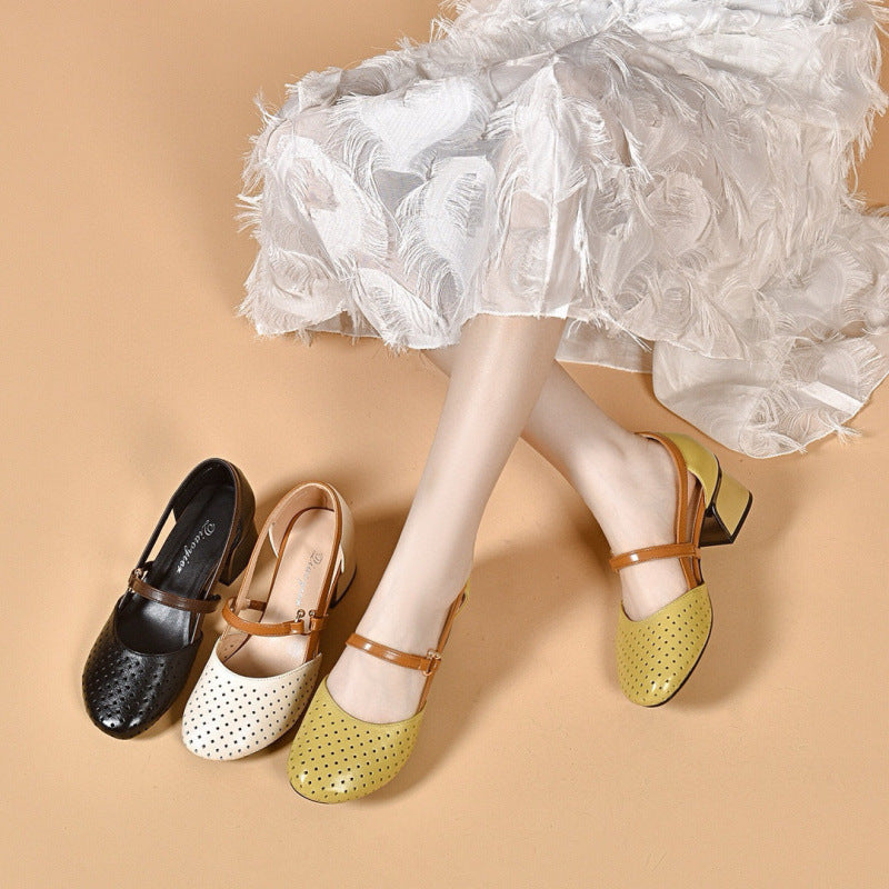 Damen Elegante Mary Jane Pumps mit modischem Blockabsatz und perforierten Details EB