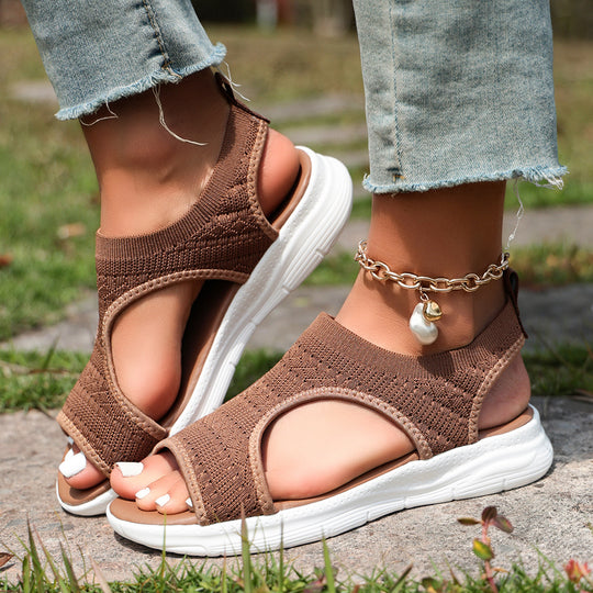 Damen Sportliche und luftige Freizeitsandalen mit flexiblem Obermaterial EB