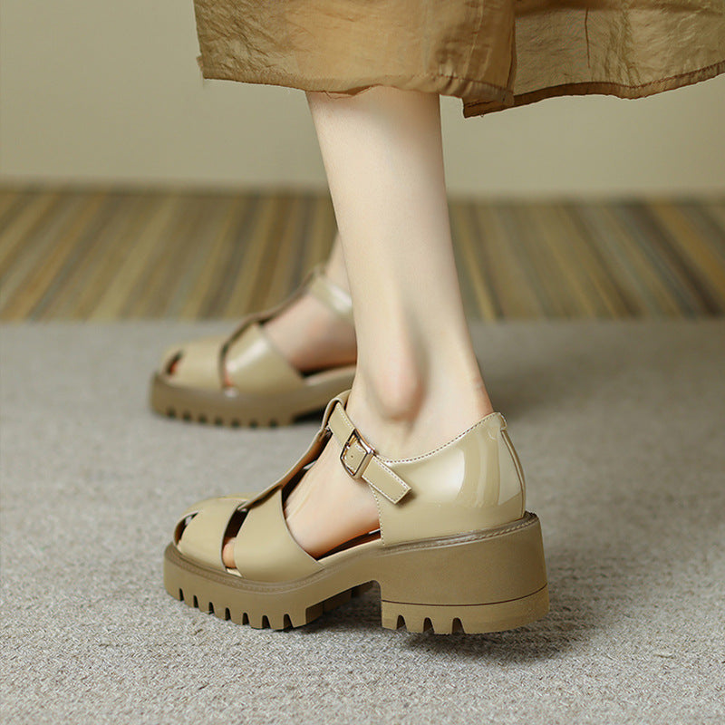 Damen Plateau-Sandalen im eleganten Schnitt mit verstellbarem Riemen EB