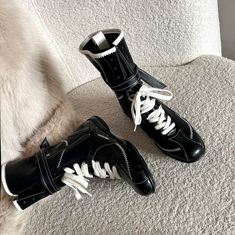 Damen trendige Winterstiefel mit innovativem Schnürsystem und eleganter Gummisohle EB