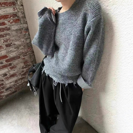 Damen Grob gestrickter Pullover mit einzigartigen Kontrastarmabschlüssen und lässigem Schnitt EB