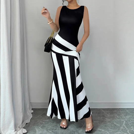 Damen Maxikleid mit stilvollem Wickel-Effekt und diagonalen Streifen EB