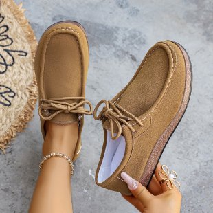 Damen Mokassins mit elastischen Schnürdetails und rutschfester Sohle EB