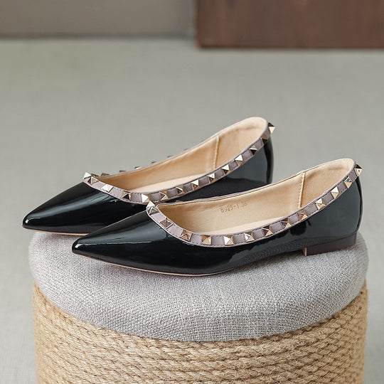 Damen Elegante Ballerinas mit modischen Nietenverzierungen EB