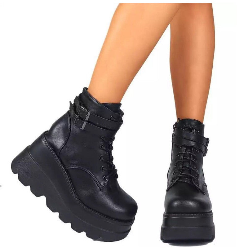 Damen Plateau-Stiefel mit modischem Schnallen-Design und praktischem Reißverschluss EB