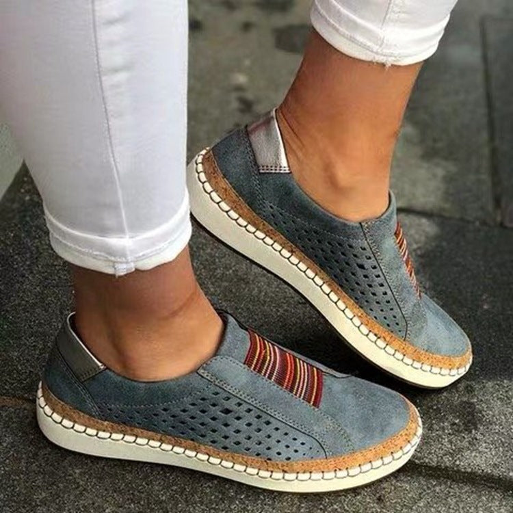 Damen perforierte Slipper-Sneaker mit Elastikeinsatz und Korkoptik-Plateau EB