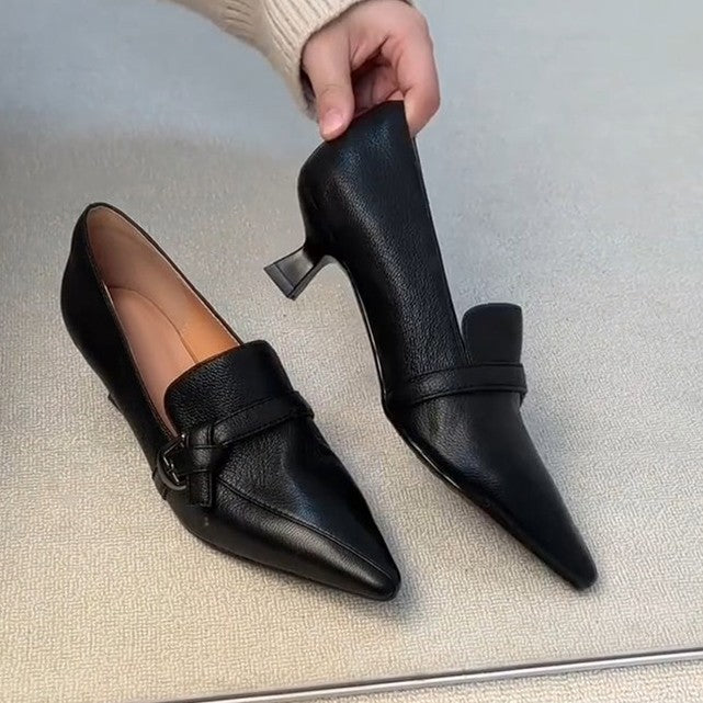 Damen elegante spitze Ballerinas mit feinem Riemen EB
