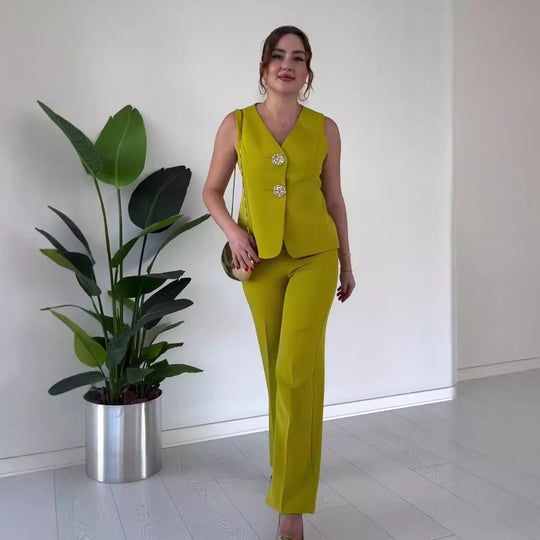 Damen Ärmelloses Tailoring-Set mit taillierter Weste, Zierknöpfen und weiter Palazzo-Hose EB