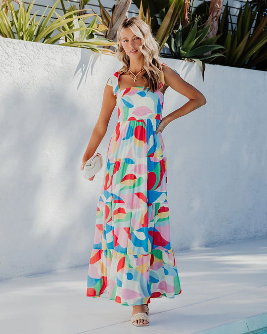 Damen Maxikleid mit buntem geometrischen Design und voluminösem Rock EB