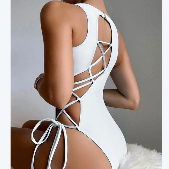 Damen Einteiler Badeanzug mit Rücken-Cut-Out und regulierbaren Seitenbändern EB