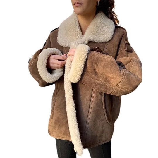 Damen Warme Lammfelljacke mit bequemem Schnitt EB