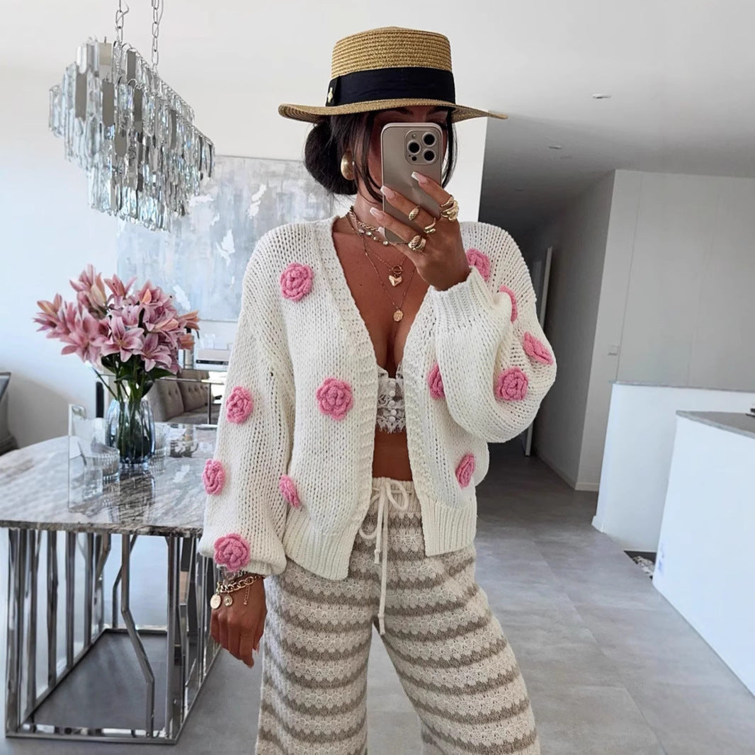 Damen gemütlicher Strickcardigan mit verspielten Blumenapplikationen EB