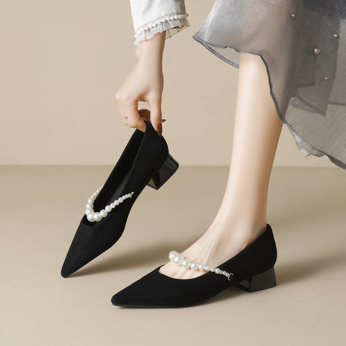 Damen elegante Pumps mit perlenverziertem Riemchen EB