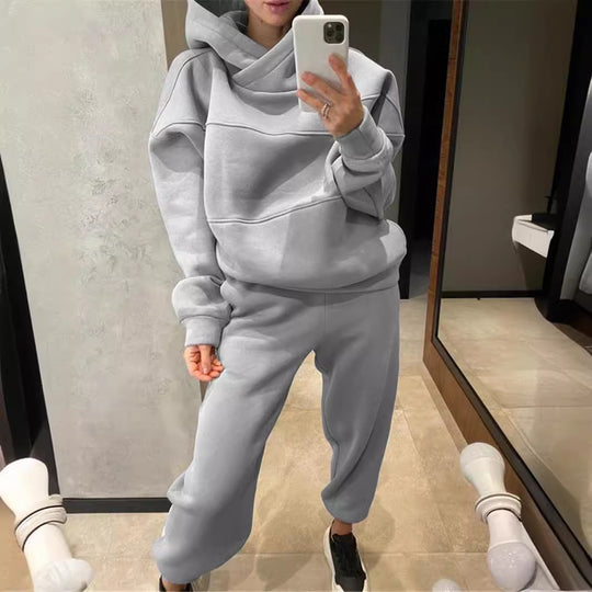 Damen Oversized Loungewear-Set aus schwerem French-Terry mit strukturierter Kapuze und Relax-Jogginghose EB