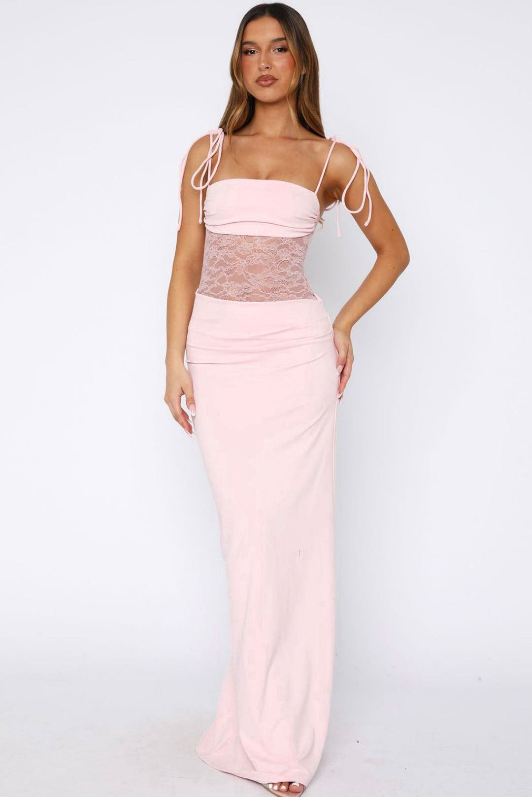 Damen Maxikleid mit transparentem Oberteil und eleganten Details EB