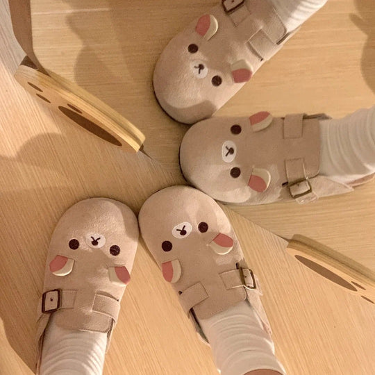 Damen Kuschelige Clogs mit niedlichem Tiermotiv und verstellbarem Schnallenverschluss EB