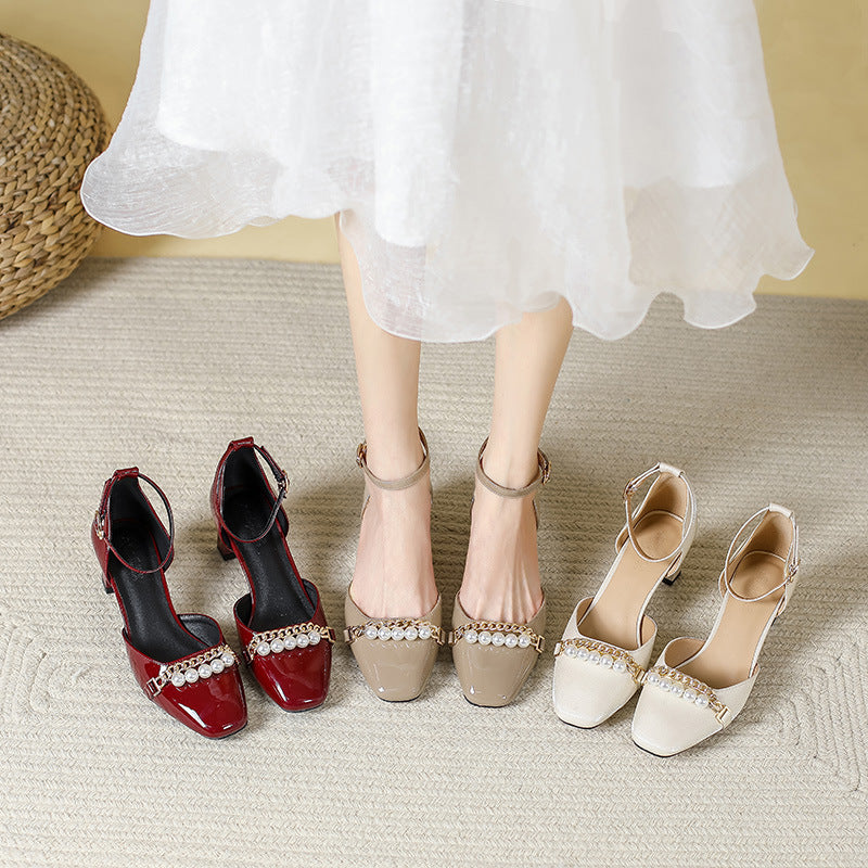 Damen elegante Mary Jane Pumps mit modischem Perlen- und Kettendetail EB