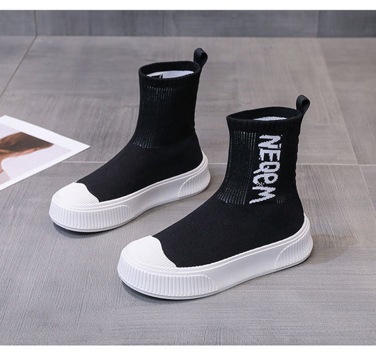 Damen modische Sockensneaker mit elastischem Schaft und modernem Design EB