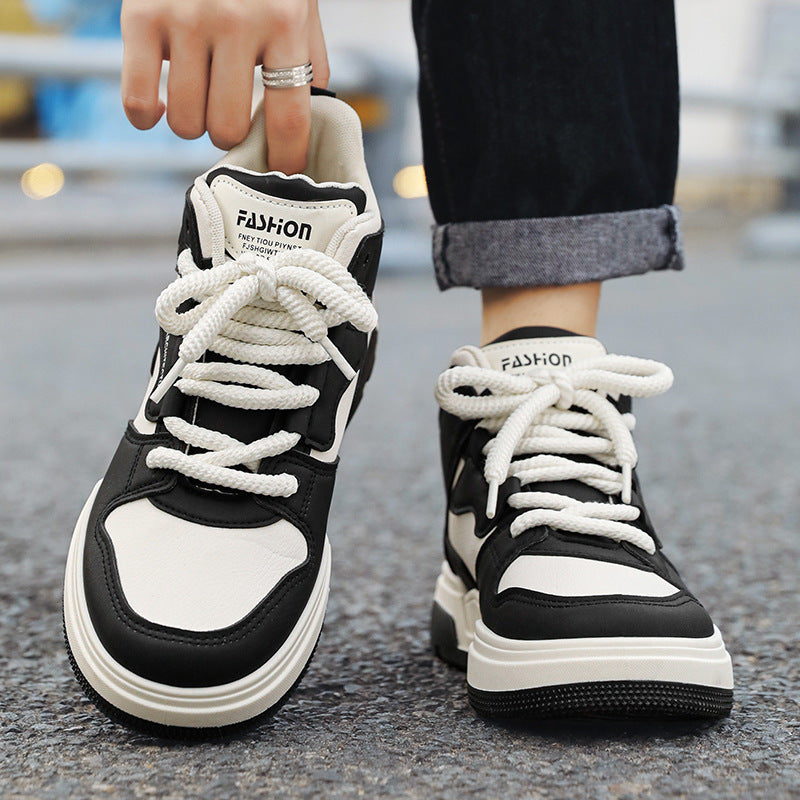 Damen Bequeme Sneaker mit robustem Profil und dämpfender Sohle EB