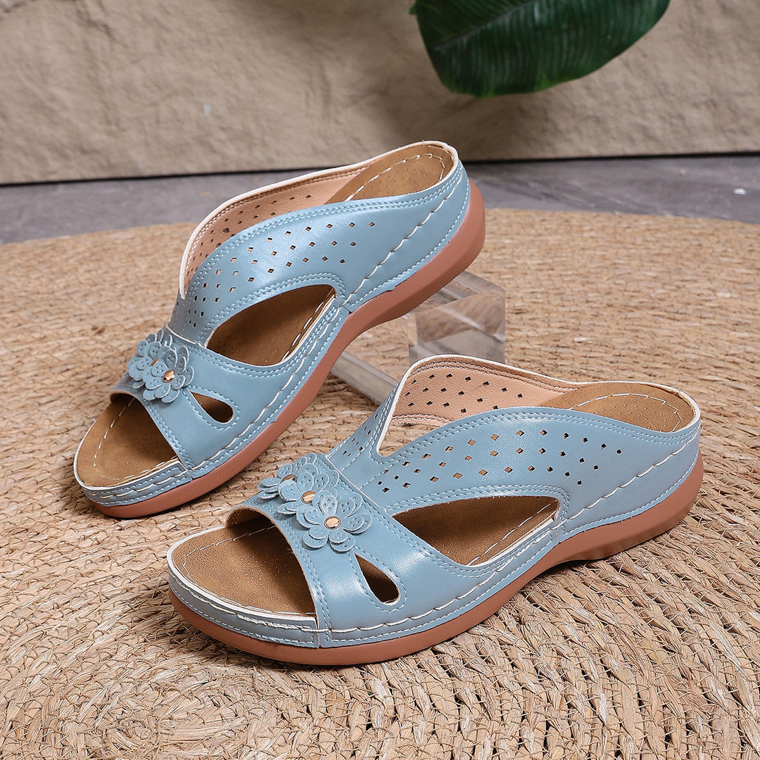 Damen Clogs mit floralem Akzent und atmungsaktiver Sohle EB
