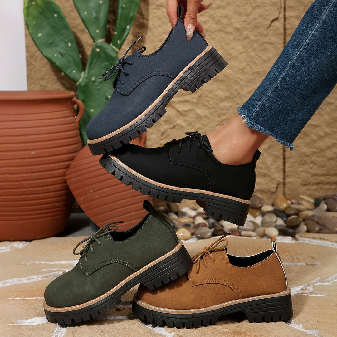 Damen Komfortable Schnürschuhe mit robustem Profil EB