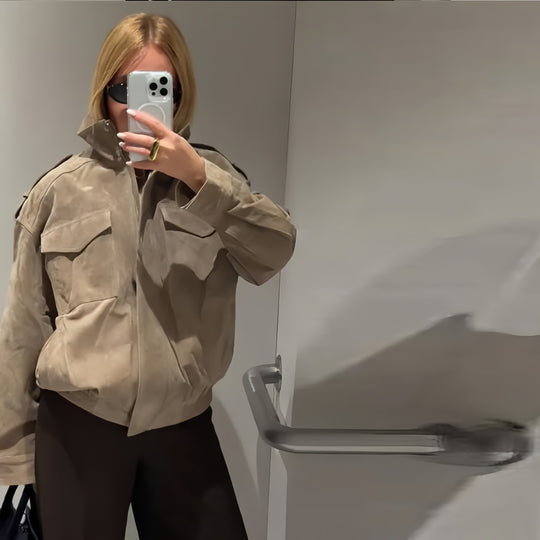 Damen Modische Oversized-Wildlederjacke mit praktischen Taschen und hohem Kragen EB