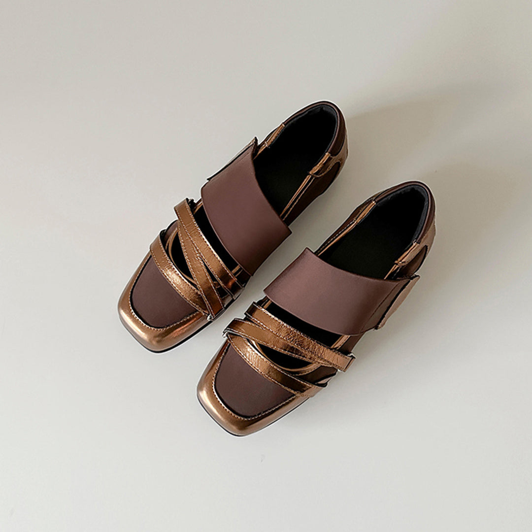 Damen Modische Ballerina-Schuhe mit dekorativen Metallic-Details EB