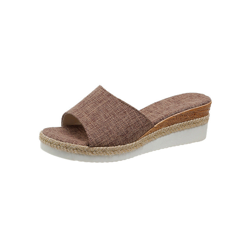 Damen Wedge-Pantoletten mit lässigem Riemen und komfortabler Fersenerhöhung EB